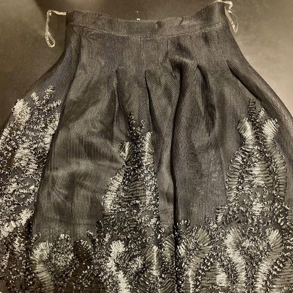 Skirt - Picture 3 of 6